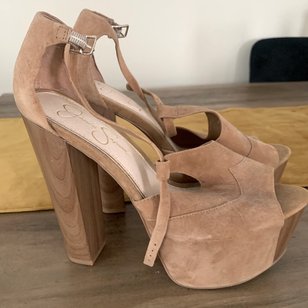 NWT Jessica Simpson Platform Sandals